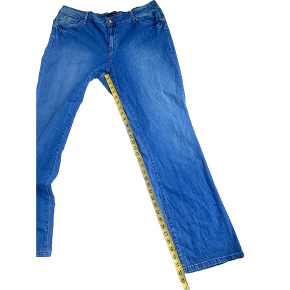 NWT Women's ROCAWEAR Roca Wear Med Wash Embroidered Denim Jeans -Plus Size 20W - Picture 10 of 16